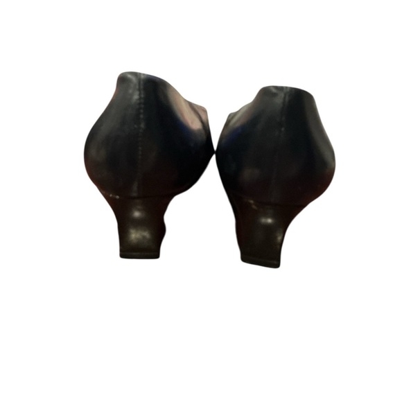 Etienne Aigner Black Leather Patent Cap Toe Pumps Block Heel 8.5 M Retro Classic - Picture 8 of 8